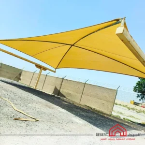 حداد مظلات لتغطية ساحات جدة